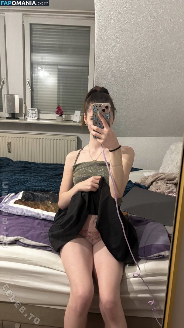 Lucy Müller / https: / luisaahartmann / luisaamachtfaxxen / luisahartmann Naakt OnlyFans  Gelekte foto #2