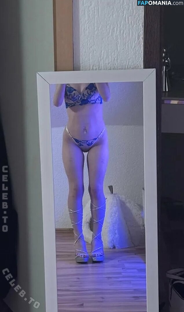 Lucy Müller / https: / luisaahartmann / luisaamachtfaxxen / luisahartmann Naakt OnlyFans  Gelekte foto #6