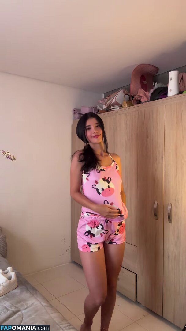 Luisa Valencia / lu_valenciaz Naakt OnlyFans  Gelekte foto #8