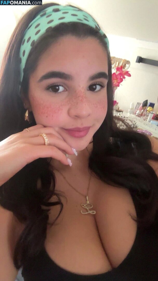 Lunaosantos_23 Naakt OnlyFans  Gelekte foto #1