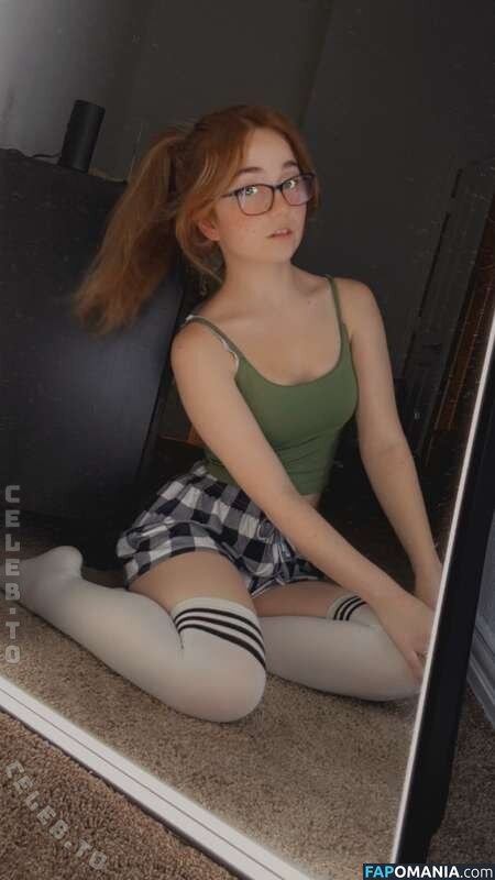 Lyssaurora / https: Naakt OnlyFans  Gelekte foto #333