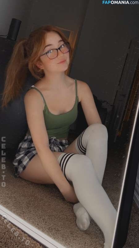 Lyssaurora / https: Naakt OnlyFans  Gelekte foto #339