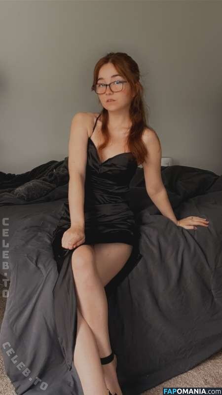 Lyssaurora / https: Naakt OnlyFans  Gelekte foto #343