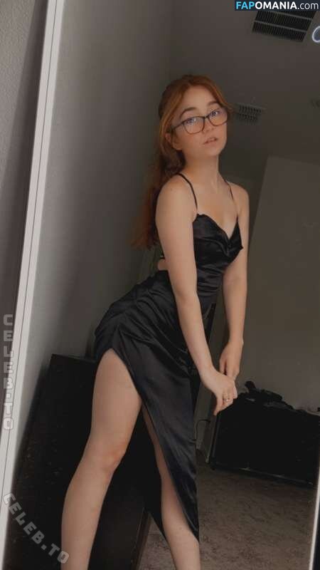 Lyssaurora / https: Naakt OnlyFans  Gelekte foto #352