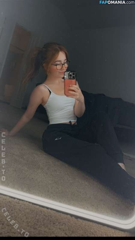 Lyssaurora / https: Naakt OnlyFans  Gelekte foto #358
