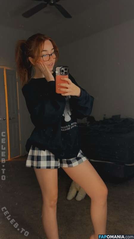 Lyssaurora / https: Naakt OnlyFans  Gelekte foto #362