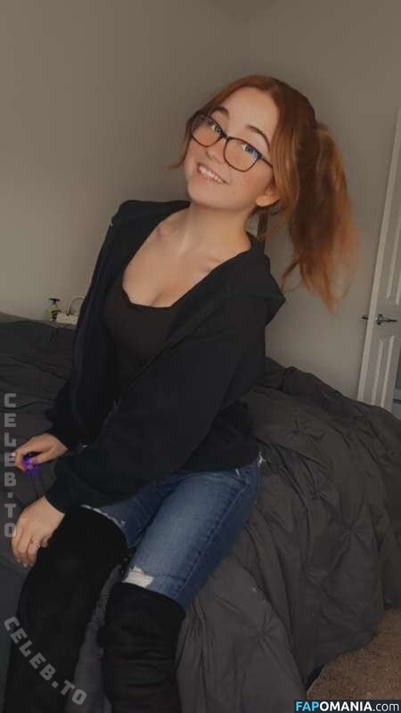 Lyssaurora / https: Naakt OnlyFans  Gelekte foto #384