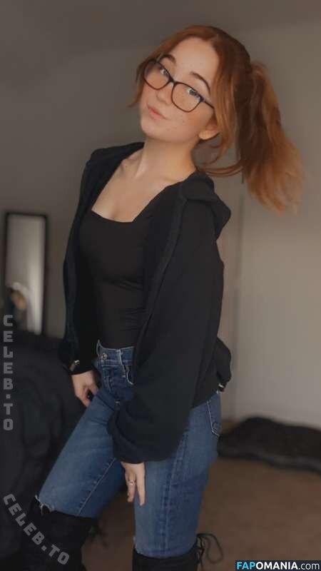 Lyssaurora / https: Naakt OnlyFans  Gelekte foto #387