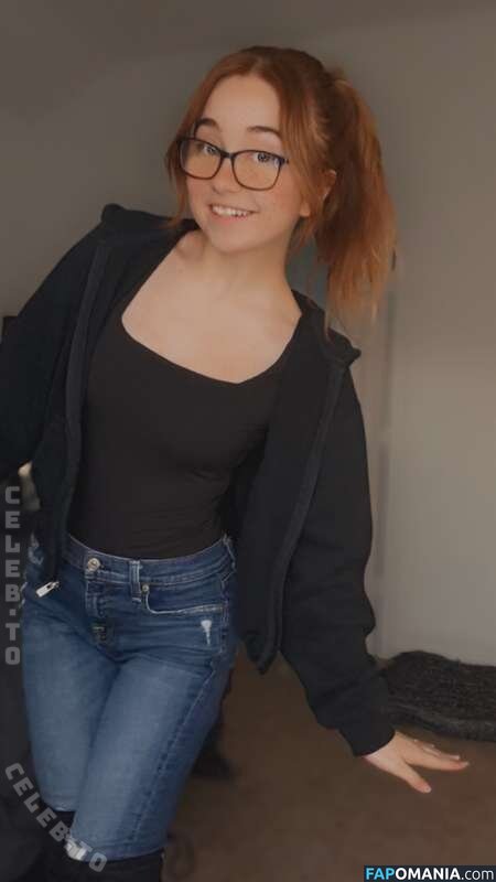 Lyssaurora / https: Naakt OnlyFans  Gelekte foto #389