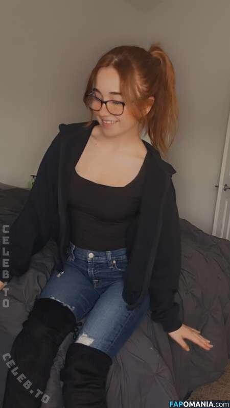Lyssaurora / https: Naakt OnlyFans  Gelekte foto #393
