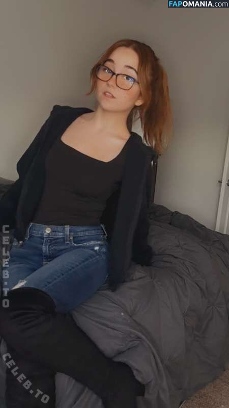 Lyssaurora / https: Naakt OnlyFans  Gelekte foto #394