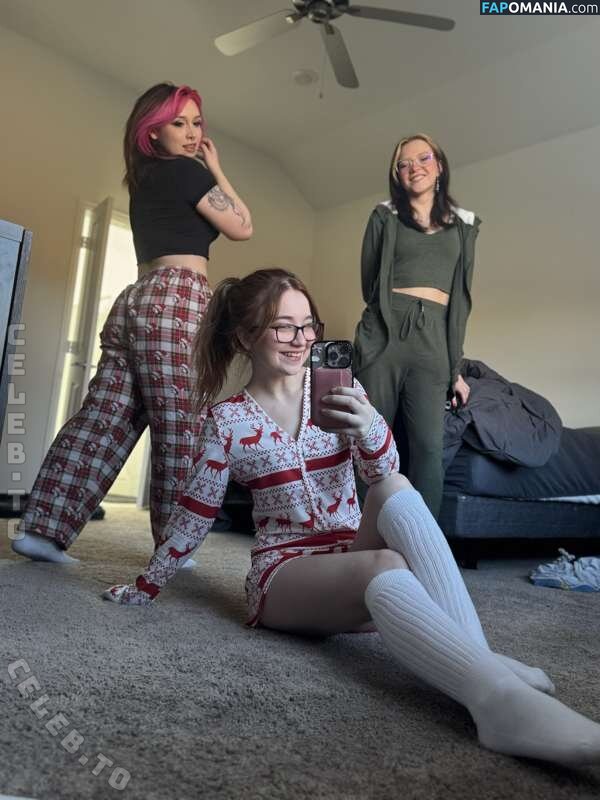 Lyssaurora / https: Naakt OnlyFans  Gelekte foto #405