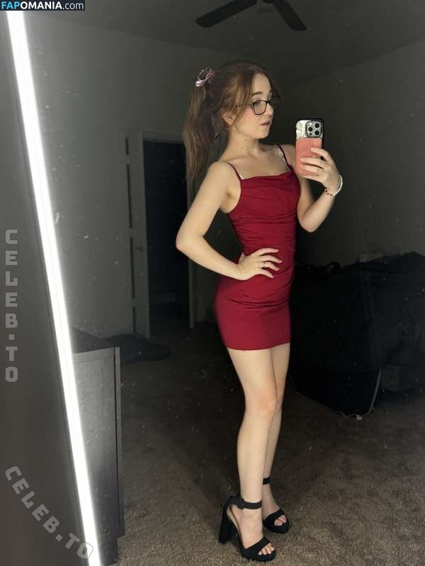 Lyssaurora / https: Naakt OnlyFans  Gelekte foto #406