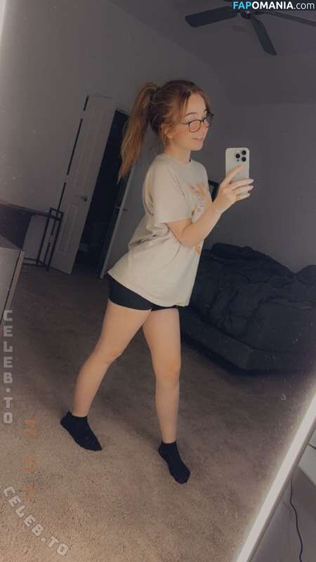 Lyssaurora / https: Naakt OnlyFans  Gelekte foto #423