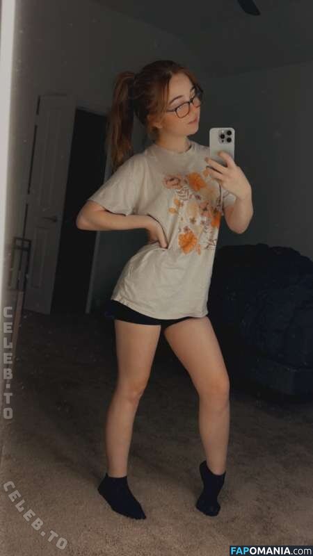 Lyssaurora / https: Naakt OnlyFans  Gelekte foto #431