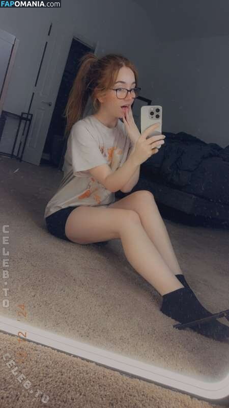 Lyssaurora / https: Naakt OnlyFans  Gelekte foto #432