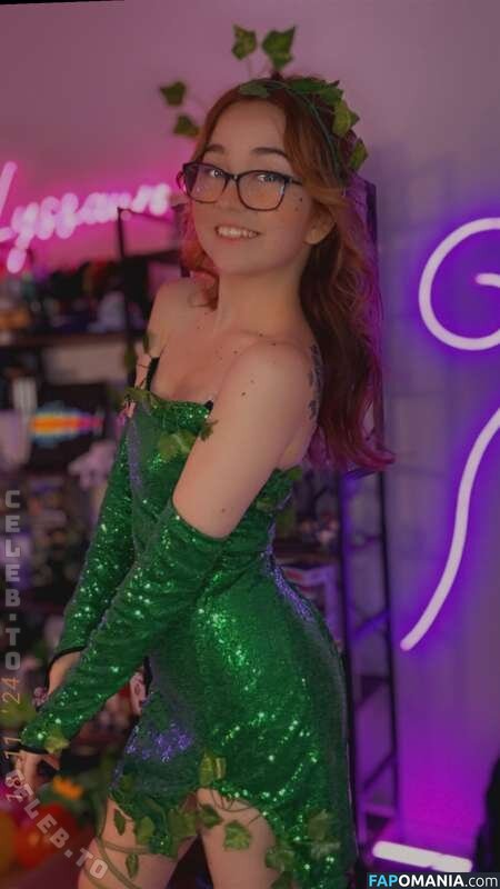 Lyssaurora / https: Naakt OnlyFans  Gelekte foto #469