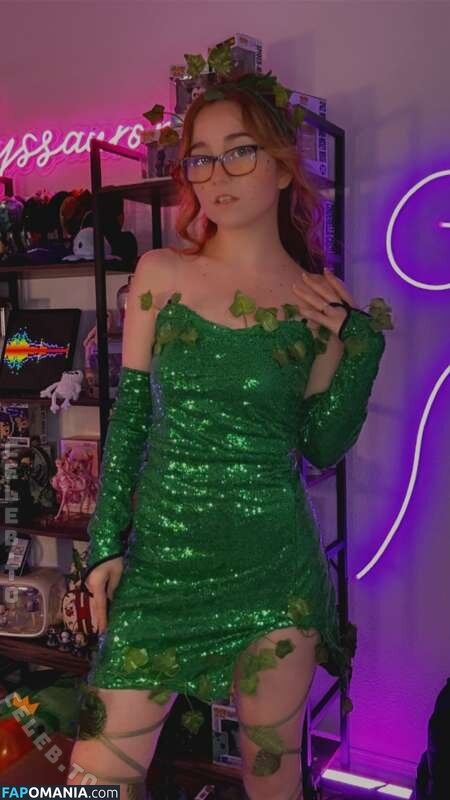 Lyssaurora / https: Naakt OnlyFans  Gelekte foto #471