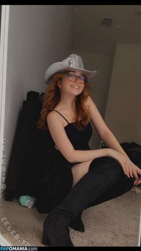 Lyssaurora / https: Naakt OnlyFans  Gelekte foto #476
