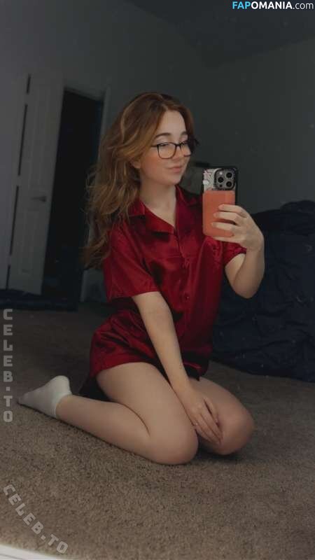 Lyssaurora / https: Naakt OnlyFans  Gelekte foto #480