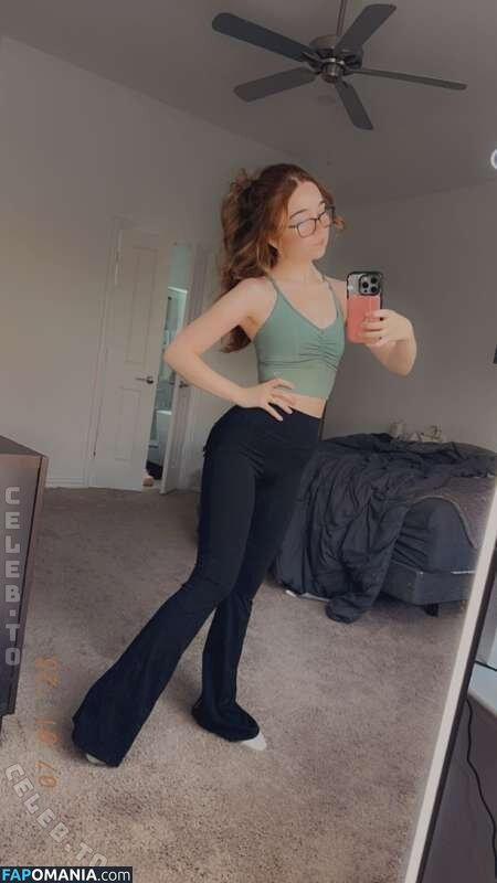 Lyssaurora / https: Naakt OnlyFans  Gelekte foto #504