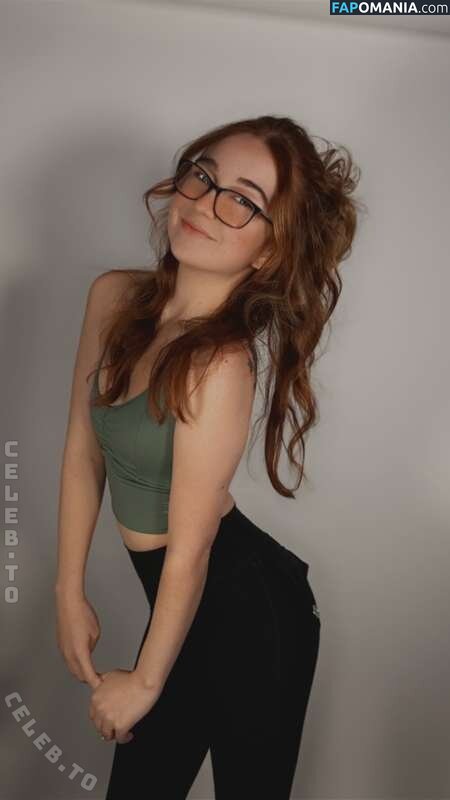 Lyssaurora / https: Naakt OnlyFans  Gelekte foto #511