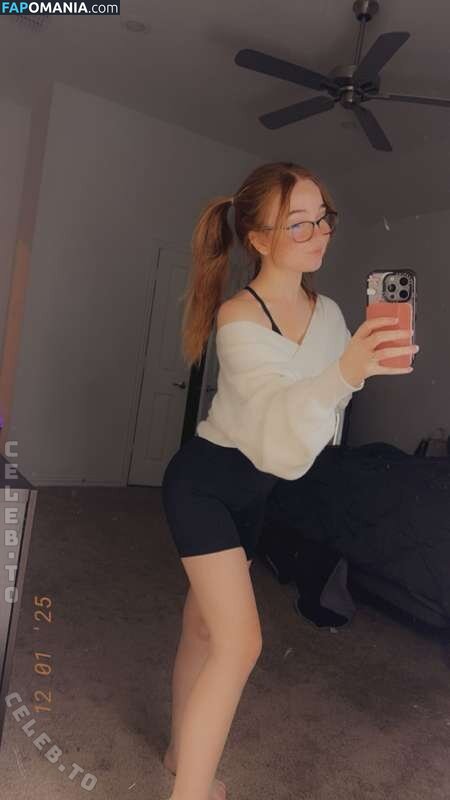 Lyssaurora / https: Naakt OnlyFans  Gelekte foto #523