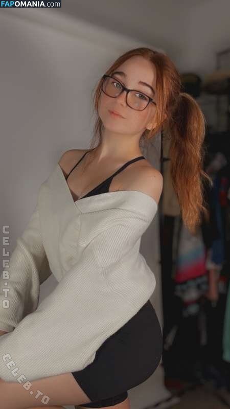 Lyssaurora / https: Naakt OnlyFans  Gelekte foto #536