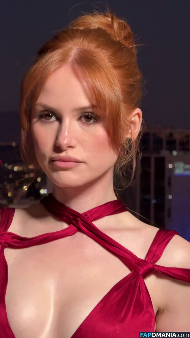 Madelaine Petsch / madelame Naakt OnlyFans  Gelekte foto #32