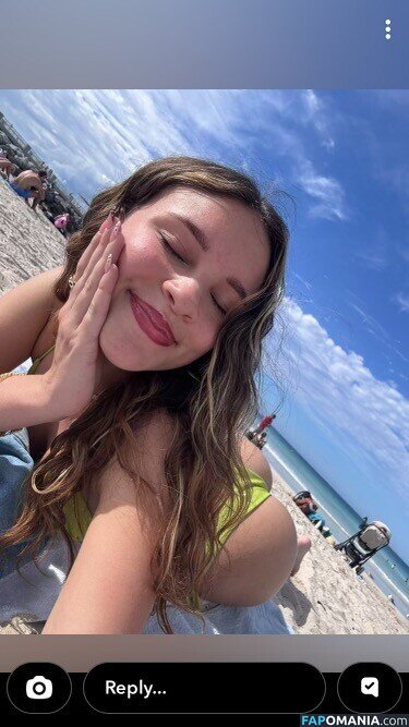 Madison Sky / MadisonSkyxoxo / https: / madison_sky_official Naakt OnlyFans  Gelekte foto #1