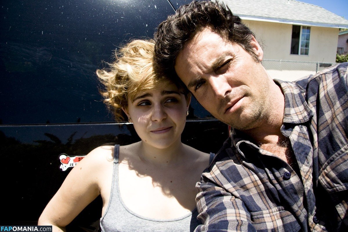 Mae Whitman / mistergarf Naakt OnlyFans  Gelekte foto #8