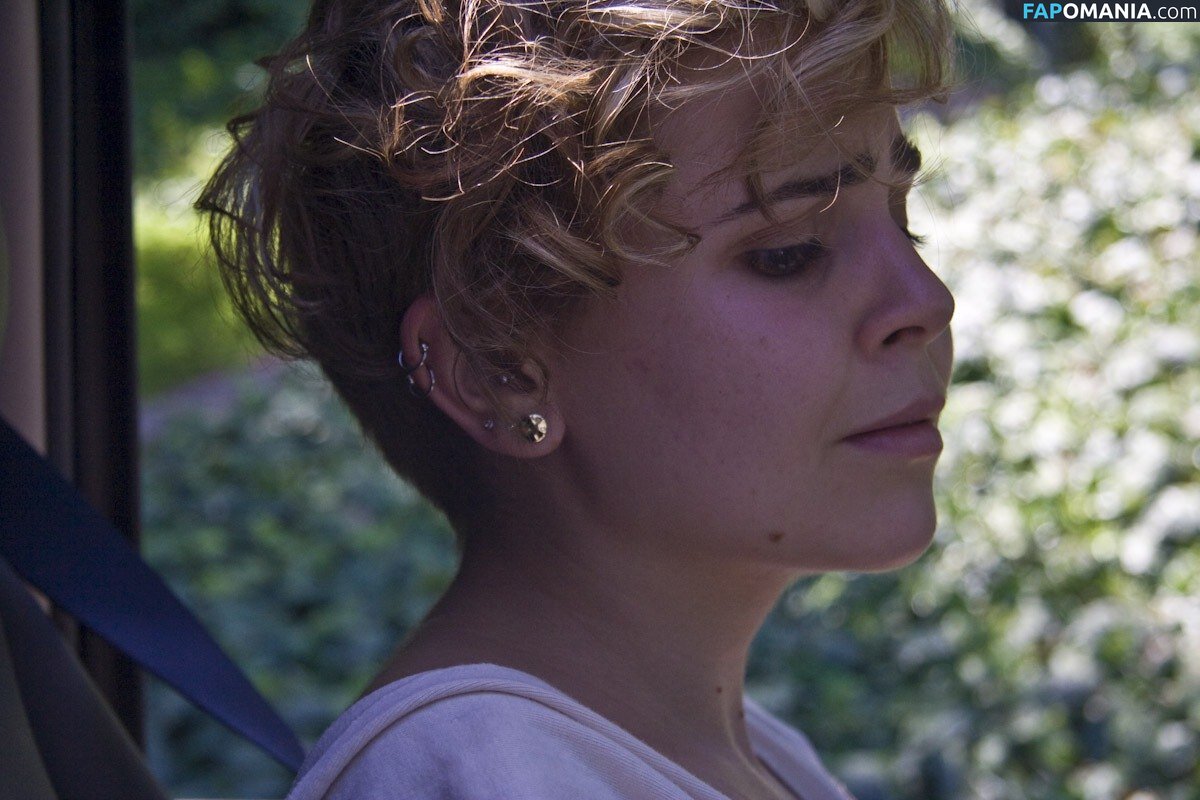 Mae Whitman / mistergarf Naakt OnlyFans  Gelekte foto #9