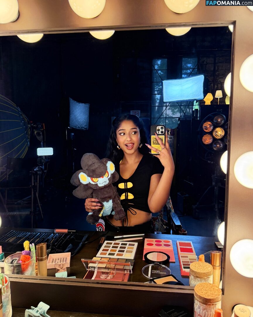 Maitreyi Ramakrishnan / maitreyiramakrishnan / ramakrishnannn Naakt OnlyFans  Gelekte foto #2