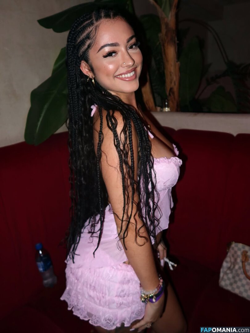 Malu Trevejo / malutrevejo / malutrevejo18 Naakt OnlyFans  Gelekte foto #119