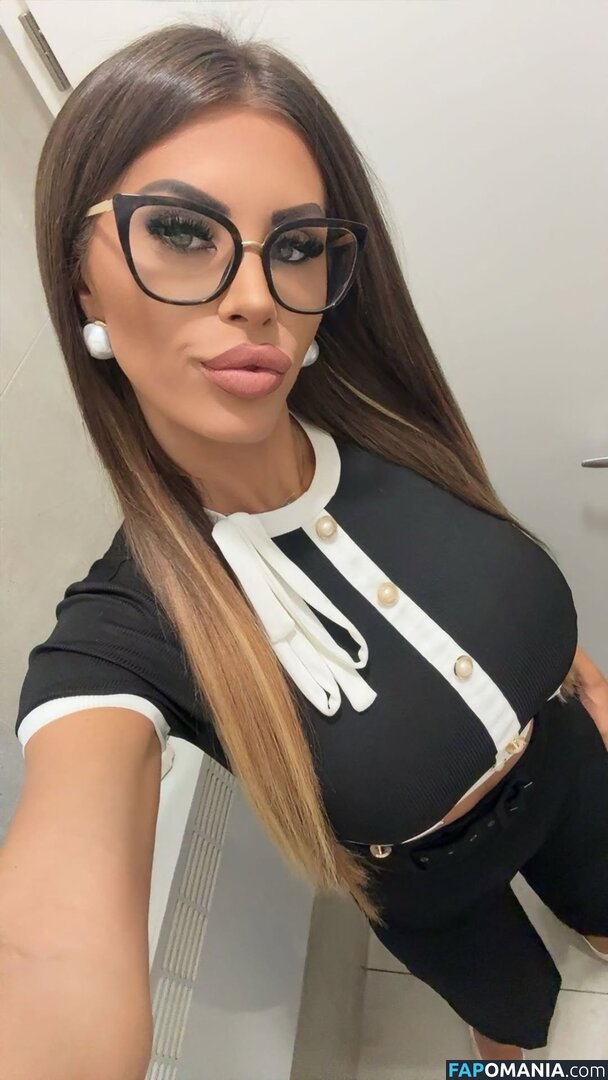 Croatian Girl / Marija Meglaj / https: / marijameglaj / marijameglaj11 Naakt OnlyFans  Gelekte foto #90