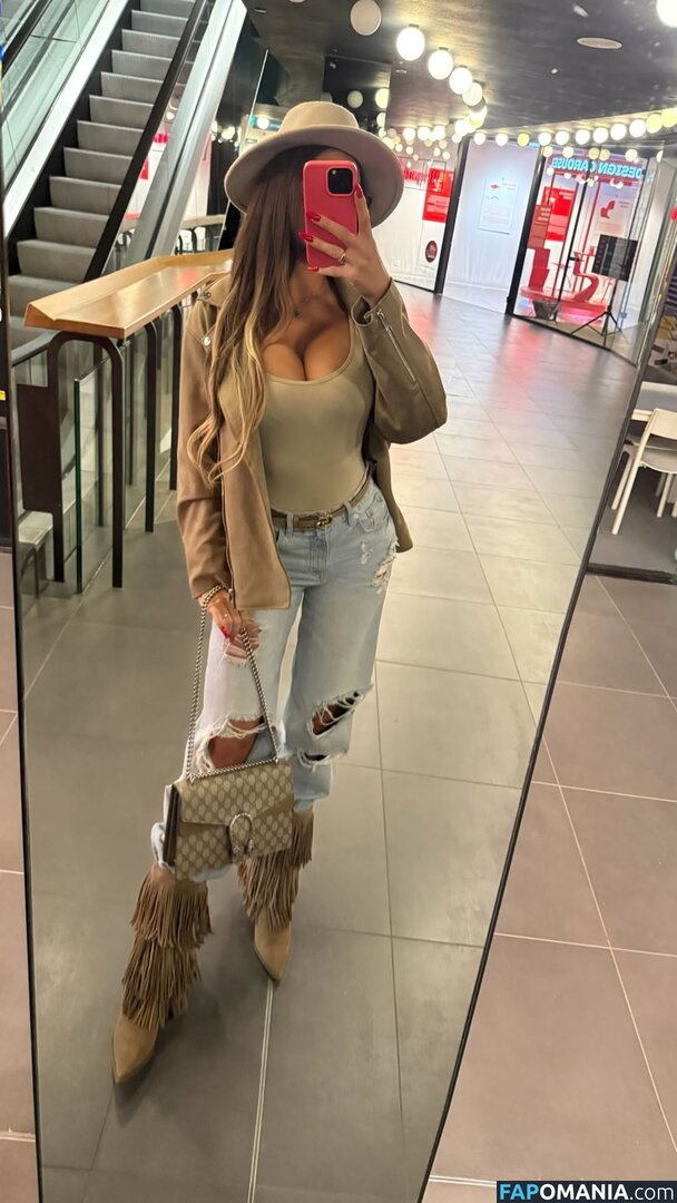 Croatian Girl / Marija Meglaj / https: / marijameglaj / marijameglaj11 Naakt OnlyFans  Gelekte foto #92