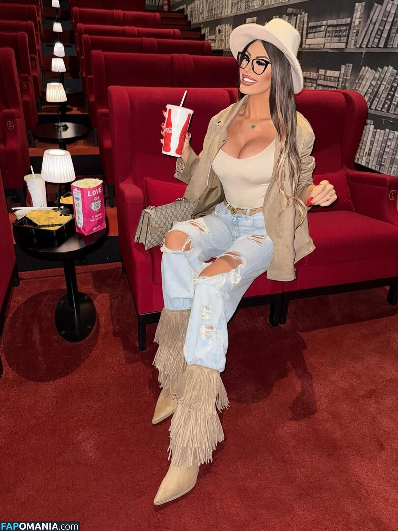 Croatian Girl / Marija Meglaj / https: / marijameglaj / marijameglaj11 Naakt OnlyFans  Gelekte foto #97