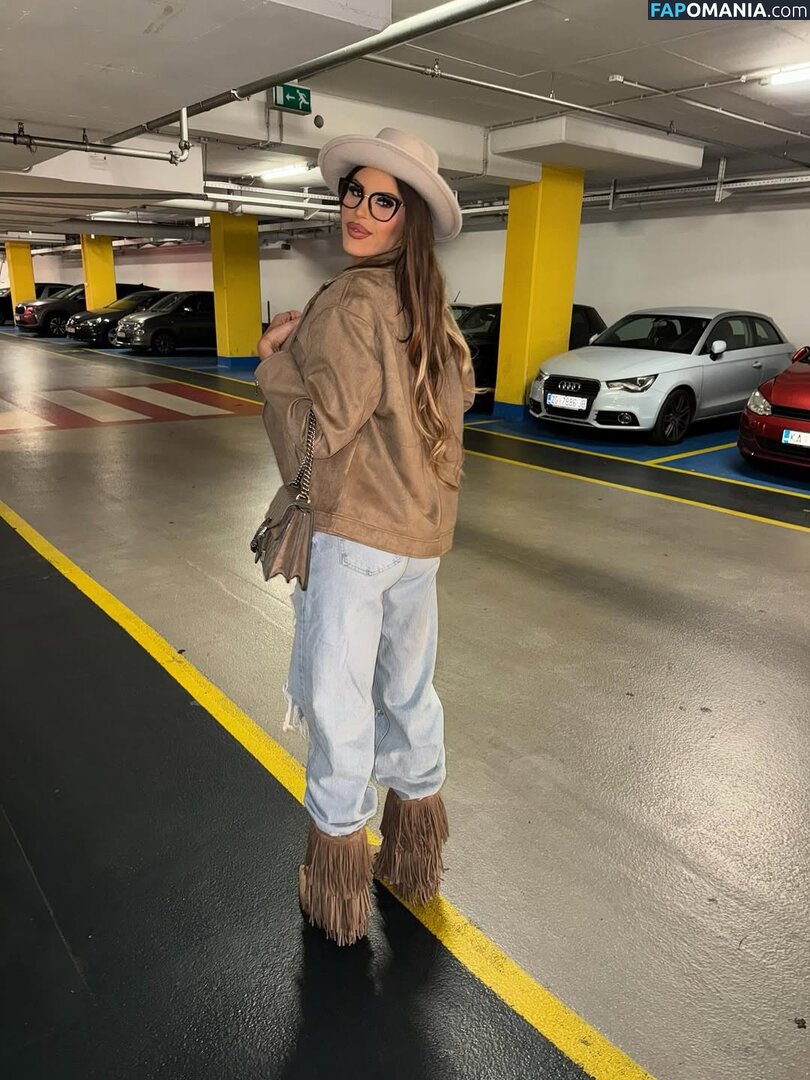 Croatian Girl / Marija Meglaj / https: / marijameglaj / marijameglaj11 Naakt OnlyFans  Gelekte foto #100