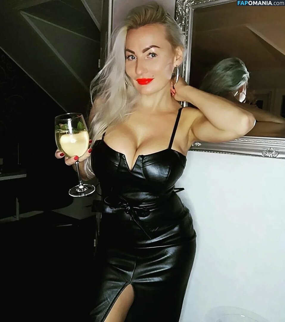 Marika Fingerroos / MarikaFinkku / fingerroos.marika / marikafingerroos Naakt OnlyFans  Gelekte foto #36