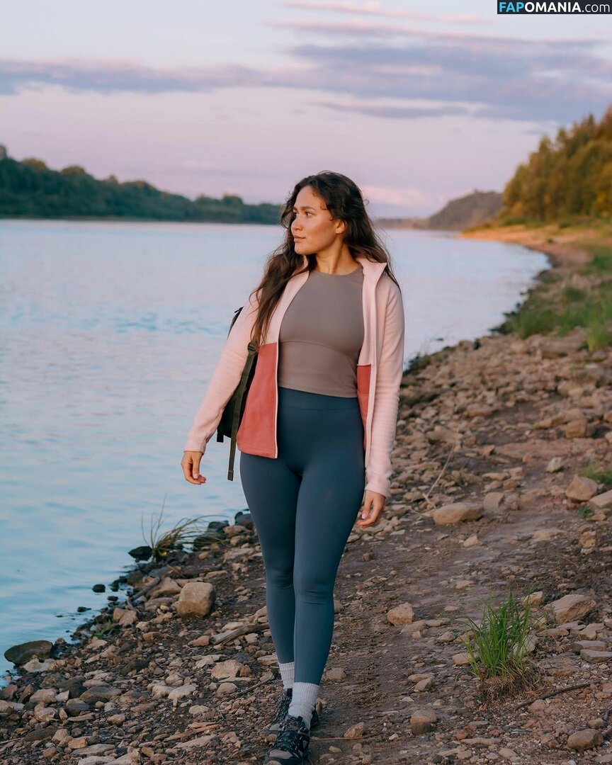 Marusya Shiklina / Marusya outdoors / marusya / marusya.shiklina Naakt OnlyFans  Gelekte foto #68