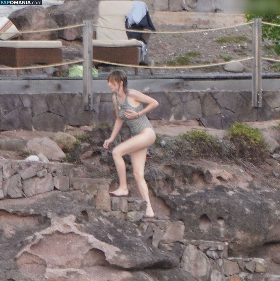 Maya Hawke / maya_hawke / neohawk2 Naakt OnlyFans  Gelekte foto #455