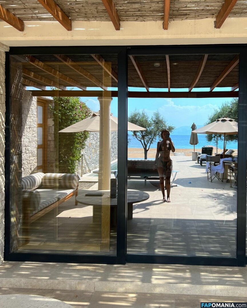 Maya Jama / mayajama Naakt OnlyFans  Gelekte foto #143