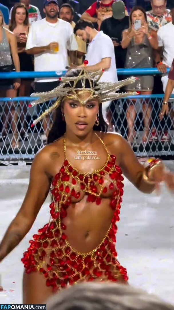 MC Rebecca / rebecca Naakt OnlyFans  Gelekte foto #5