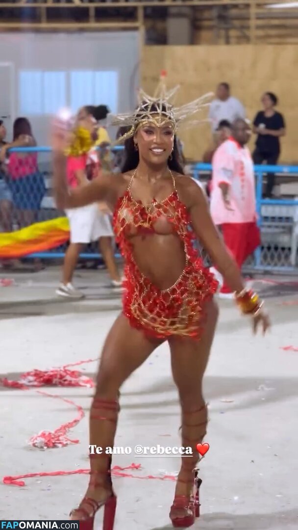 MC Rebecca / rebecca Naakt OnlyFans  Gelekte foto #16