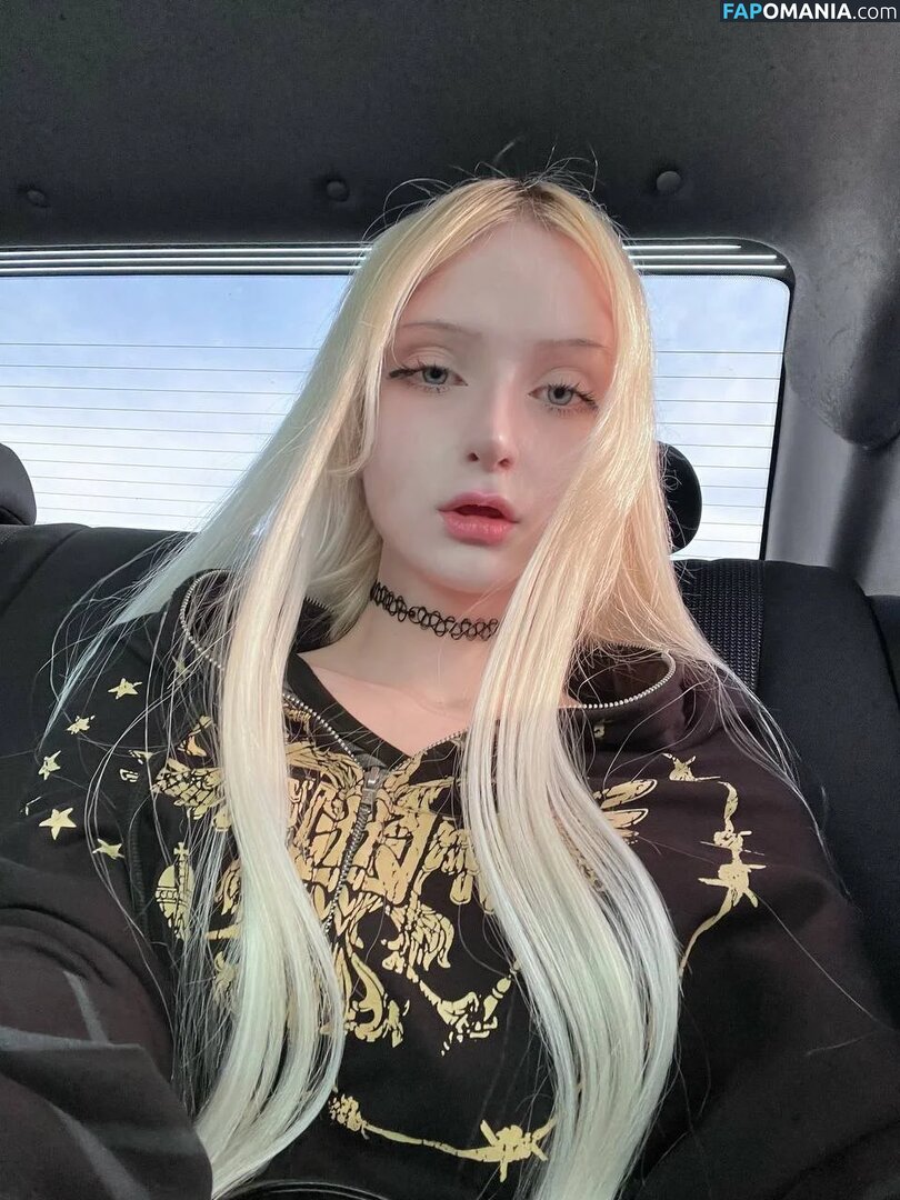 Megan Chan Naakt OnlyFans  Gelekte foto #2
