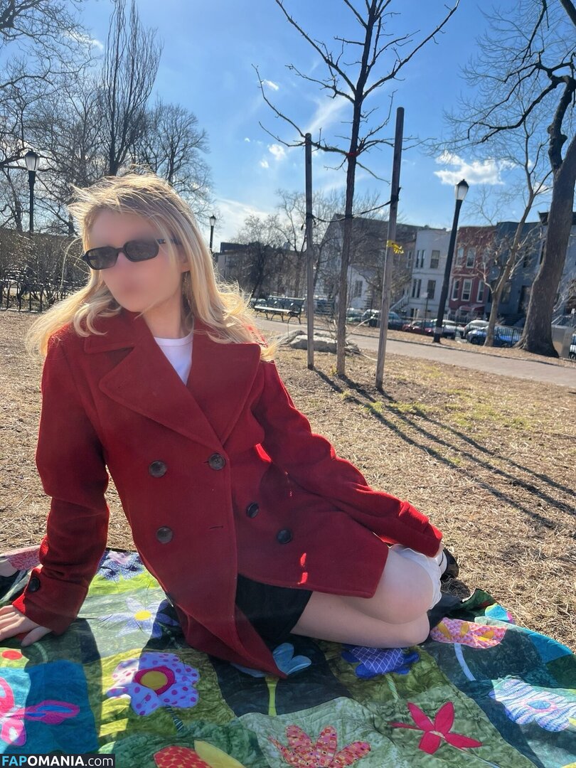 cookiebabigirl / megmaybekinda Naakt OnlyFans  Gelekte foto #13