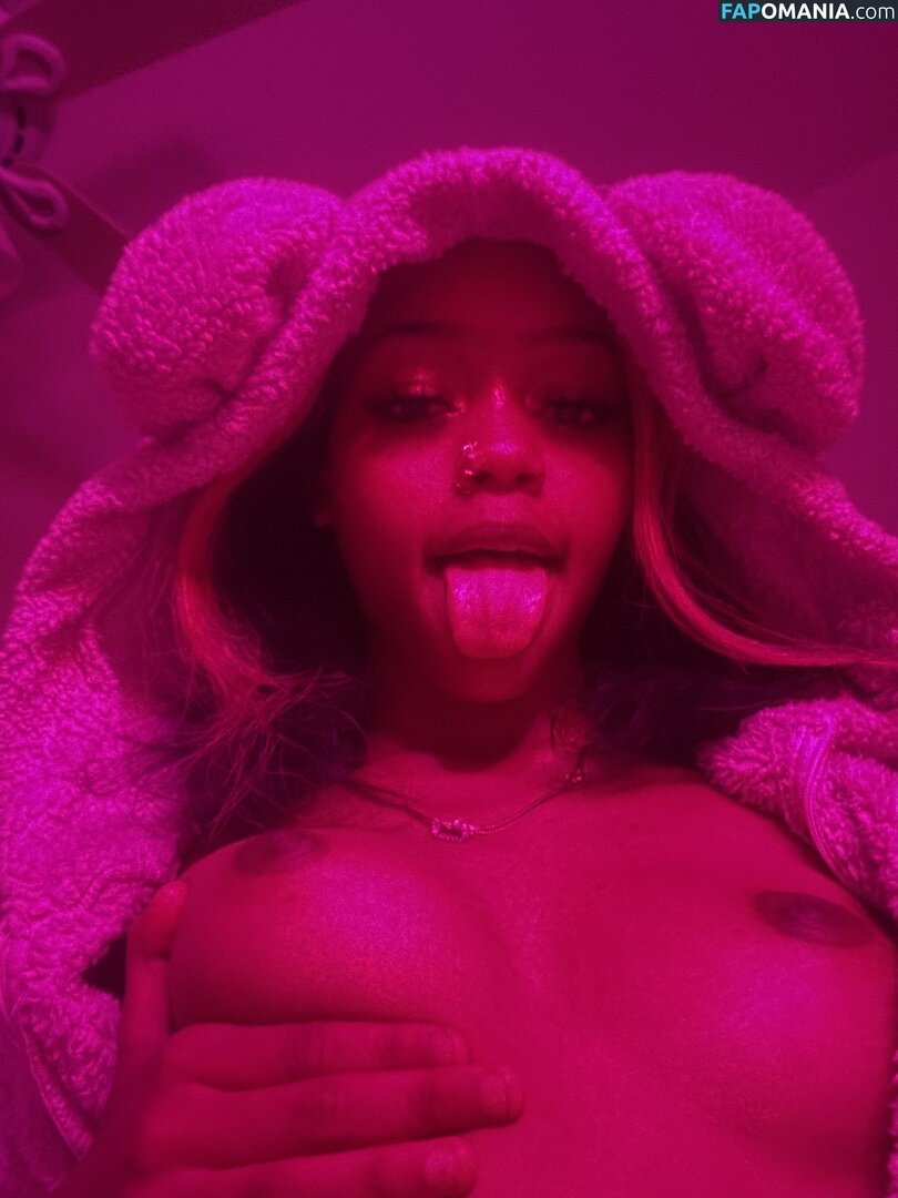 Melodynichole / __melodynicole Naakt OnlyFans  Gelekte foto #1