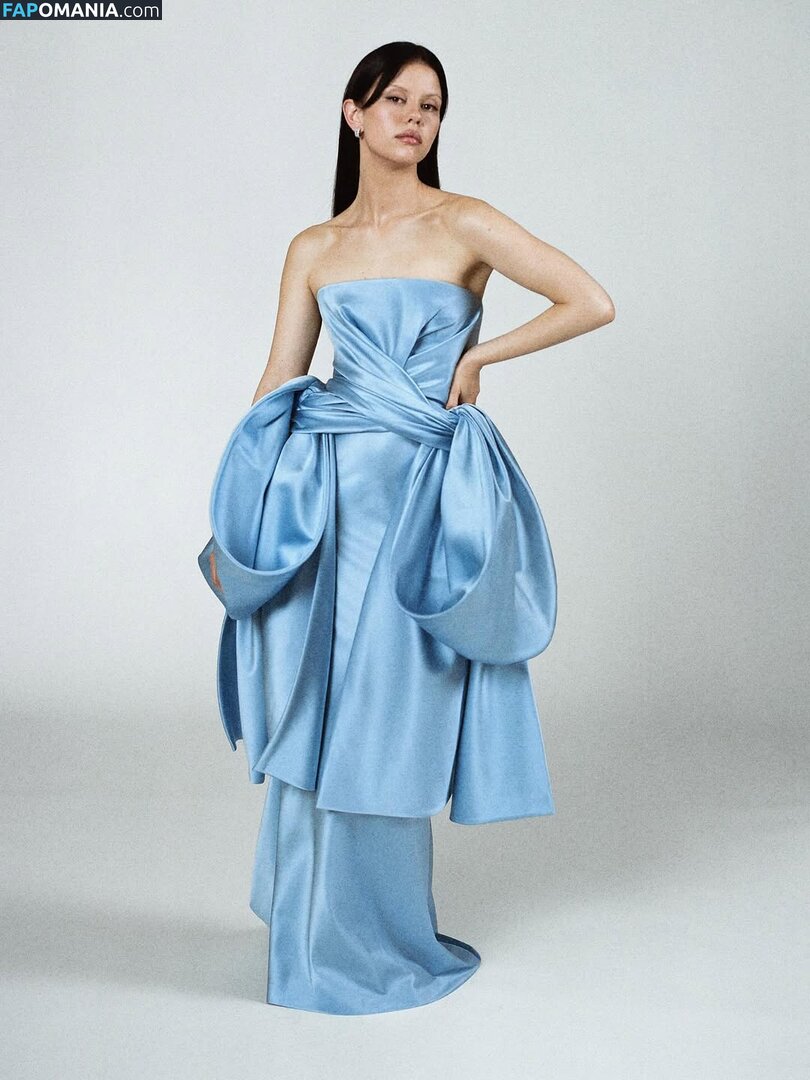 Mia Goth / goth.mia / officalmiagoth Naakt OnlyFans  Gelekte foto #126