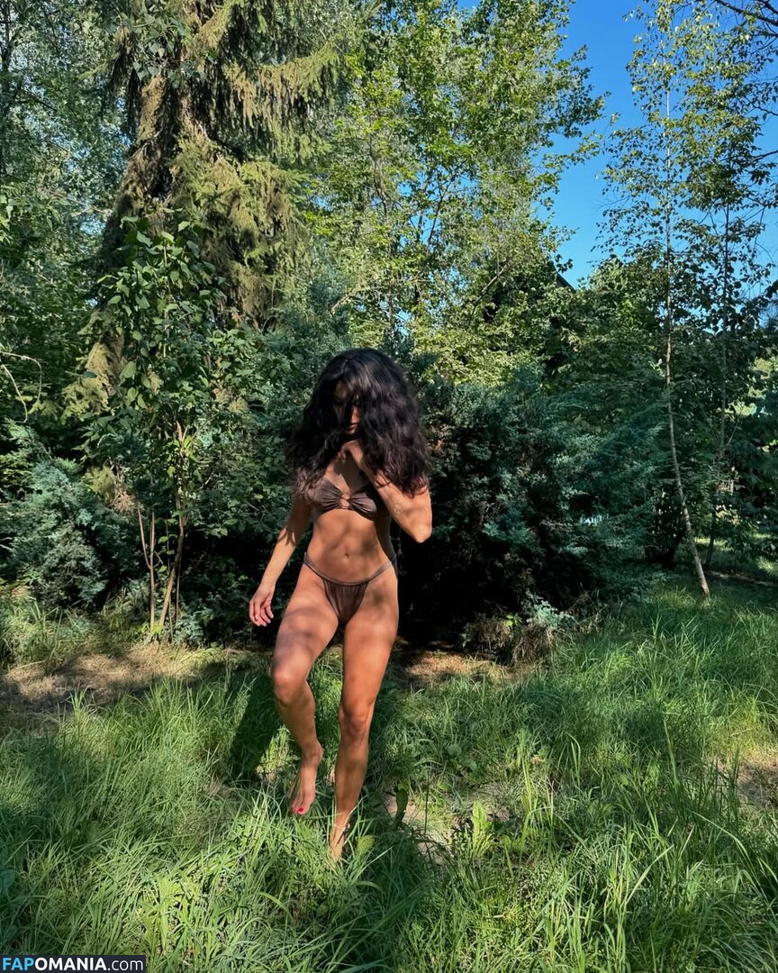 Michelle Andrade / https: / mish_andrade / mishvirmish Naakt OnlyFans  Gelekte foto #3