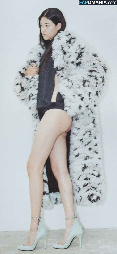 Mika Schneider / mikaschndr Naakt OnlyFans  Gelekte foto #4